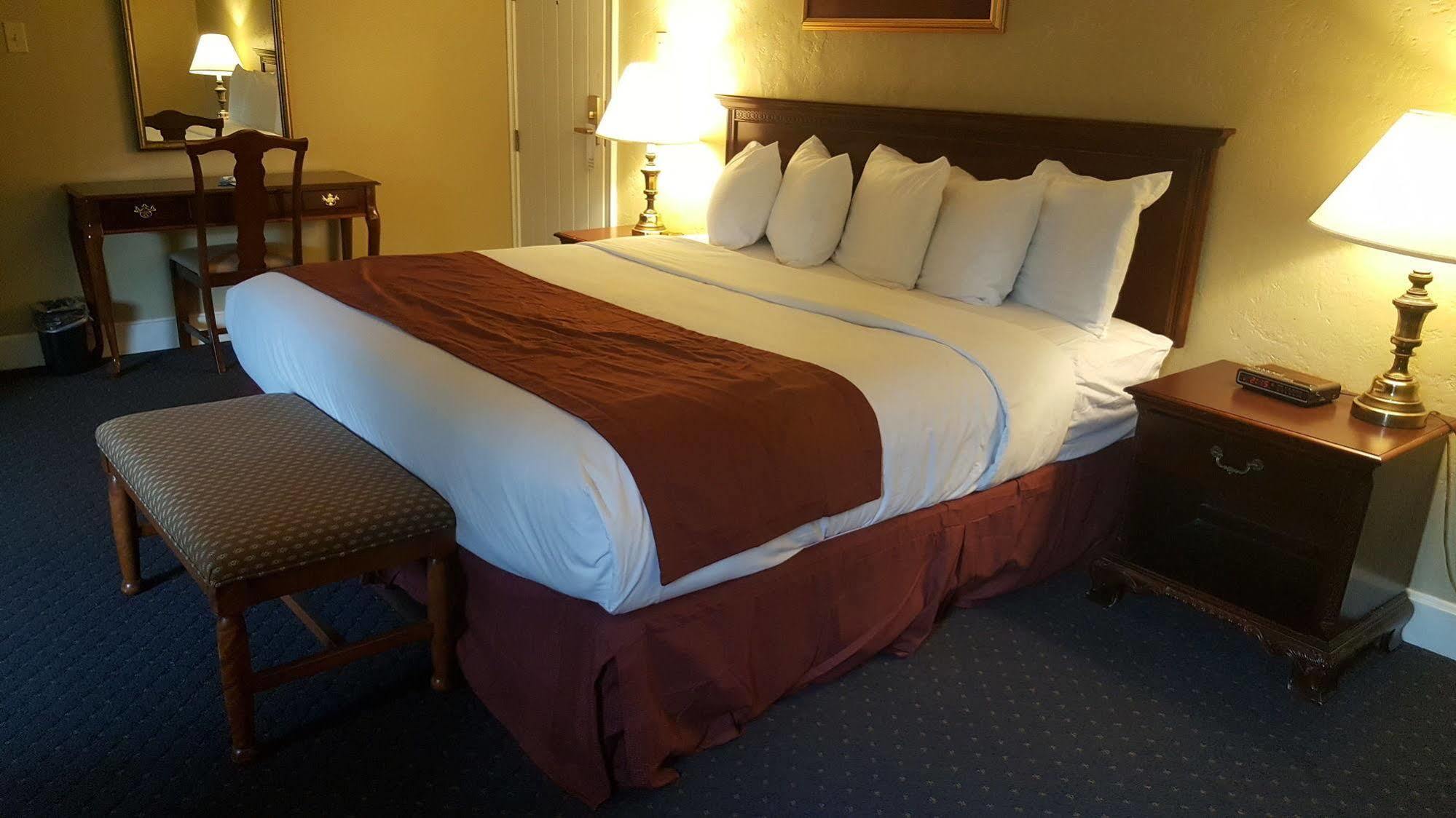 Senate Suites Extended Stay Hotel Τοπέκα Εξωτερικό φωτογραφία