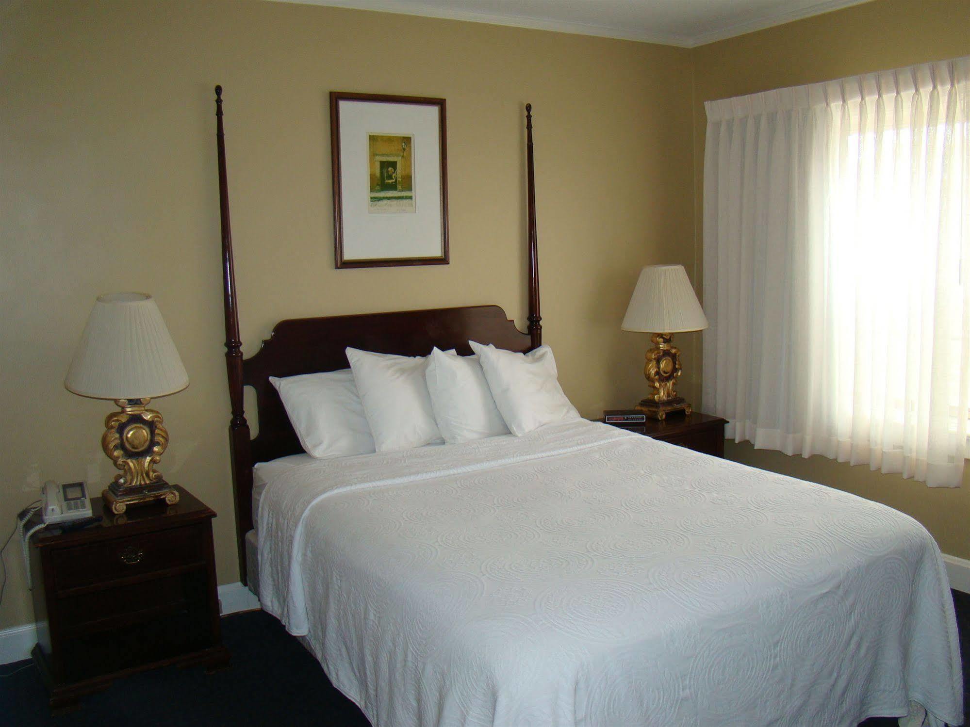 Senate Suites Extended Stay Hotel Τοπέκα Εξωτερικό φωτογραφία