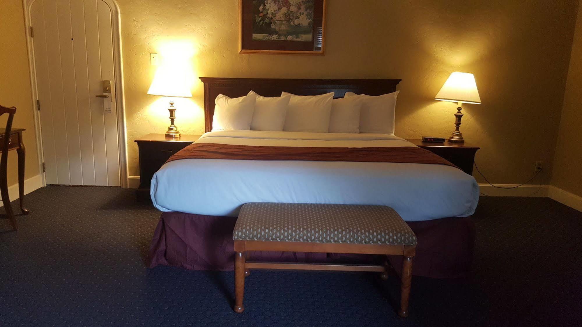 Senate Suites Extended Stay Hotel Τοπέκα Εξωτερικό φωτογραφία