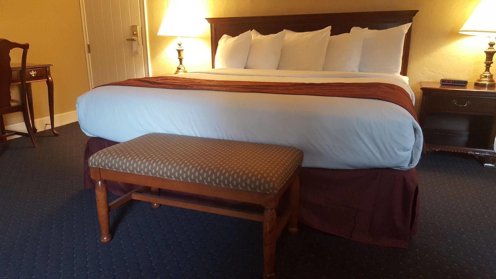 Senate Suites Extended Stay Hotel Τοπέκα Εξωτερικό φωτογραφία